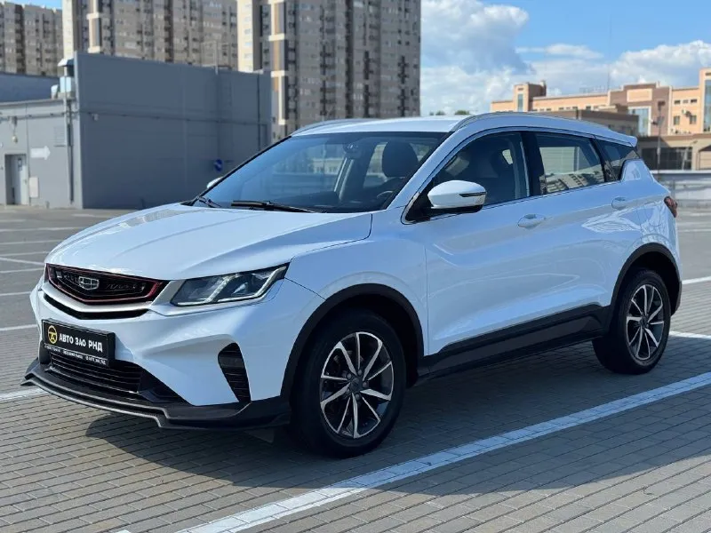 🚘 в продаже geely coolray год выпуска: 2022 пробег на табло: 60 548 км птс: электронный двигатель: 1.5 бензин трансмиссия: amt vin: y4k8622z2pb900621 цена: 1 270 000 руб. 📞 + 7 (938) 130-35-61 г. ростов-на-дону, тц «сиверс», пр. сиверса, 23 – как нас найти 📍 способы оплаты: — наличные; — кредит (20 банков); — безнал без ндс; — обмен на ваш авто. больше подробностей об авто и способах оплаты узнавайте у менеджера 📲 @autozaorndbot ___________ подбор авто – @auto_zao_bot 🤖 все авто – https://autozao. ru/ 🌐 мы в max. ru/auto_zao_rnd 💬 🗺️ присоединяйтесь к авто зао : — москва — краснодар — авто зао юг (новый регион) - фотография - 1