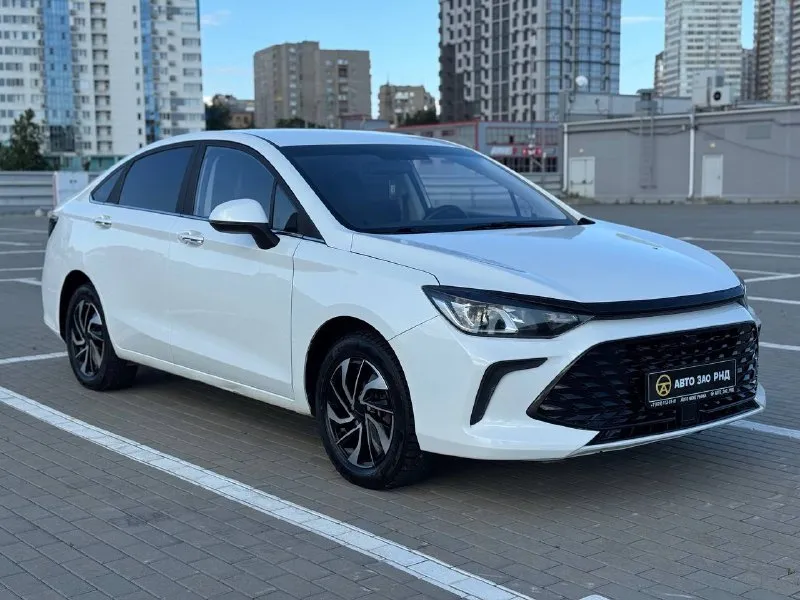 🚘 в продаже baic u5 год выпуска: 2023 пробег на табло: 63 350 км птс: электронный двигатель: 1.5 бензин трансмиссия: cvt vin: xwdclsac8p0000479 цена: 990 000 руб. 📞 + 7 (938) 130-35-61 г. ростов-на-дону, тц «сиверс», пр. сиверса, 23 – как нас найти 📍 способы оплаты: — наличные; — кредит (20 банков); — безнал без ндс; — обмен на ваш авто. больше подробностей об авто и способах оплаты узнавайте у менеджера 📲 @autozaorndbot ___________ подбор авто – @auto_zao_bot 🤖 все авто – https://autozao. ru/ 🌐 мы в max. ru/auto_zao_rnd 💬 🗺️ присоединяйтесь к авто зао : — москва — краснодар — авто зао юг (новый регион) - фотография - 2