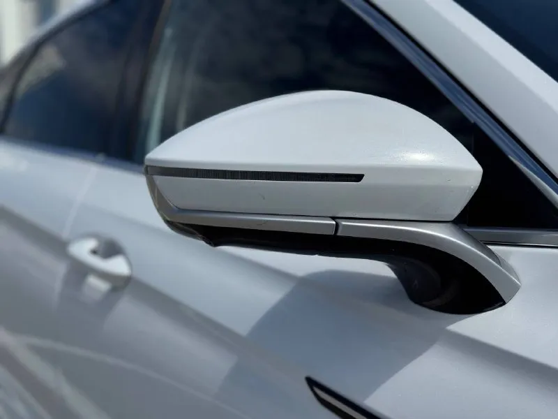 🚘 в продаже chery arrizo 8 год выпуска: 2023 пробег на табло: 23 409 км птс: электронный двигатель: 1.6 бензин трансмиссия: amt vin: lvvdc21b1pd309151 цена: 1 760 000 руб. 📞 + 7 (938) 130-35-61 г. ростов-на-дону, тц «сиверс», пр. сиверса, 23 – как нас найти 📍 способы оплаты: — наличные; — кредит (20 банков); — безнал без ндс; — обмен на ваш авто. больше подробностей об авто и способах оплаты узнавайте у менеджера 📲 @autozaorndbot ___________ подбор авто – @auto_zao_bot 🤖 все авто – https://autozao. ru/ 🌐 мы в max. ru/auto_zao_rnd 💬 🗺️ присоединяйтесь к авто зао : — москва — краснодар — авто зао юг (новый регион) - фотография - 9