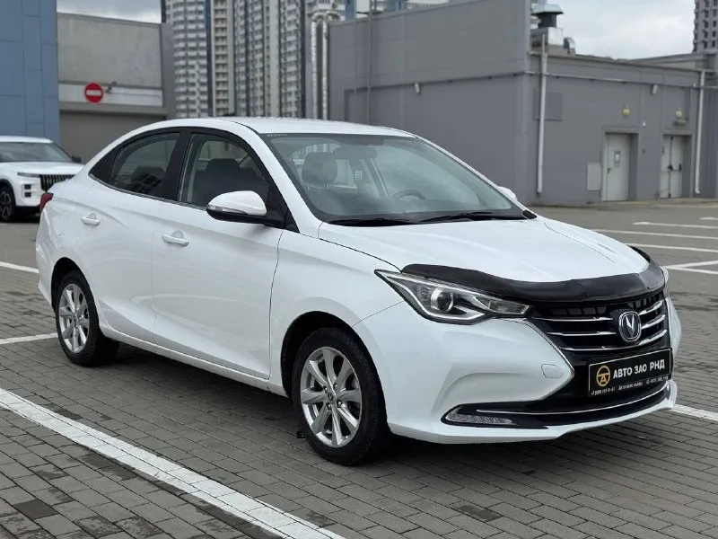 🚘 в продаже changan alsvin год выпуска: 2023 пробег на табло: 64 509 км птс: электронный двигатель: 1.5 бензин трансмиссия: amt vin: ls5a2ase3pd923344 цена: 730 000 новая цена: 720 000 руб. 📞 + 7 (938) 130-35-61 адрес: г. ростов-на-дону, тц «сиверс», пр. сиверса, 23 – как нас найти способы оплаты: — наличные; — кредит (20 банков); — безнал без ндс; — обмен на ваш авто. больше подробностей об авто и способах оплаты узнавайте у менеджера @autozaorndbot ___________ смотрите все авто в наличии – https://autozao. ru/ max. ru/auto_zao_rnd 💬 🗺️ присоединяйтесь к авто зао в других городах: — москва — краснодар — авто зао юг (новый регион) - фотография - 2