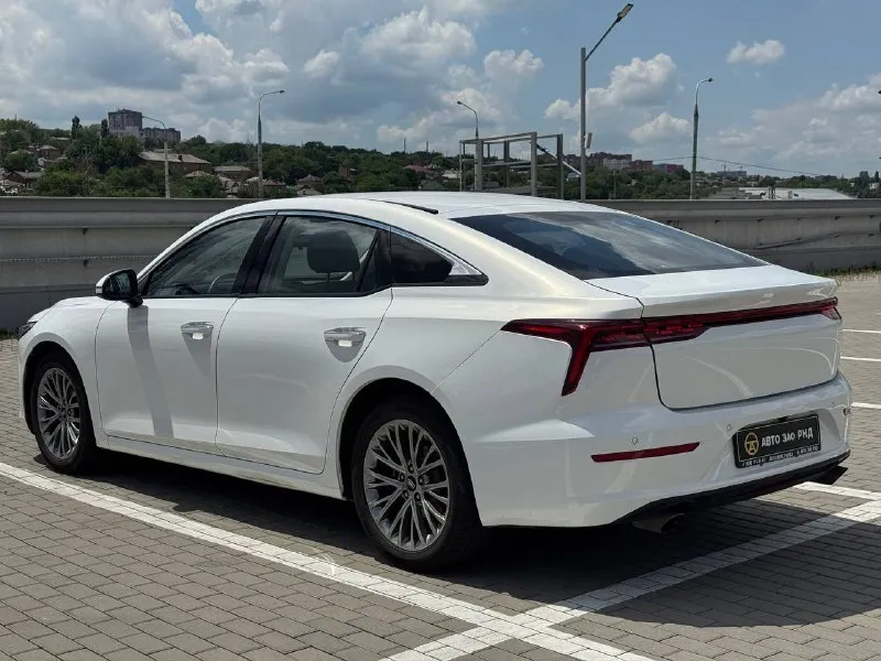 🚘 в продаже faw bestune год выпуска: 2023 пробег на табло: 73 317 км птс: электронный, юр. чистый двигатель: 1.5 бензин трансмиссия: amt vin: lfp83acc1p1k64192 цена: 1 320 000 руб. 📞 + 7 (938) 130-35-61 г. ростов-на-дону, тц «сиверс», пр. сиверса, 23 – как нас найти 📍 способы оплаты: — наличные; — кредит (20 банков); — безнал без ндс; — обмен на ваш авто. больше подробностей об авто и способах оплаты узнавайте у менеджера 📲 @autozaorndbot ___________ подбор авто – @auto_zao_bot 🤖 все авто – https://autozao. ru/ 🌐 🗺️ присоединяйтесь к авто зао : — москва — краснодар - фотография - 2