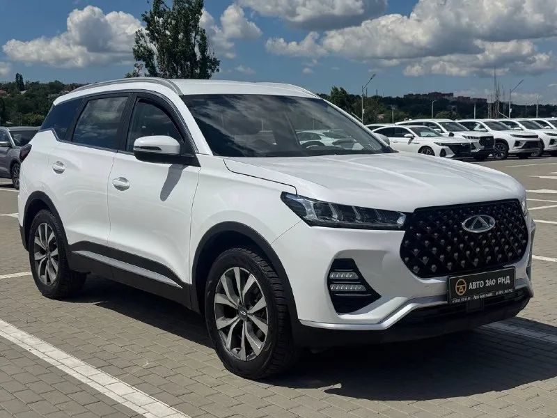 🏁 В продаже chery tiggo 7 pro
Год выпуска: 2023
Пробег на табло: 82 767 км
Птс: электронный
Двигатель: 1.5 бензин
Трансмиссия: cvt
Vin: lvvdb21bxpd768598
Цена: 1 300 000 руб.
📞 + 7 (938) 130-35-61
Адрес: г. Ростов-на-дону,
Тц «сиверс», пр. Сиверса, 23 – как нас найти
Способы оплаты:
— Наличные;
— Кредит (20 банков);
— Безнал без ндс;
— Обмен на ваш авто.
Больше подробностей об авто и способах оплаты узнавайте у менеджера @autozaorndbot
___________
Смотрите все авто в наличии – https://autozao. Ru/
🗺️ Присоединяйтесь к авто зао в других городах:
— Москва
— Краснодар - фотография - 2