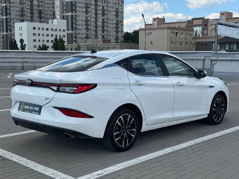 🏁 В продаже jac j7

Год выпуска: 2023
Пробег на табло: 76 989 км
Птс: электронный
Двигатель: 1.5 бензин
Трансмиссия: cvt

Vin: mx1j7aggxpk029647
Цена: 940 000 руб.

📞 + 7 (938) 130-35-61

Адрес: г. Ростов-на-дону,
Тц «сиверс», пр. Сиверса, 23 – как нас найти

Способы оплаты:
— Наличные;
— Кредит (20 банков);
— Безнал без ндс;
— Обмен на ваш авто.

Больше подробностей об авто и способах оплаты узнавайте у менеджера @autozaorndbot
___________

Смотрите все авто в наличии – https://autozao. Ru/

🗺️ Присоединяйтесь к авто зао в других городах:

— Москва
— Краснодар - фотография - 4