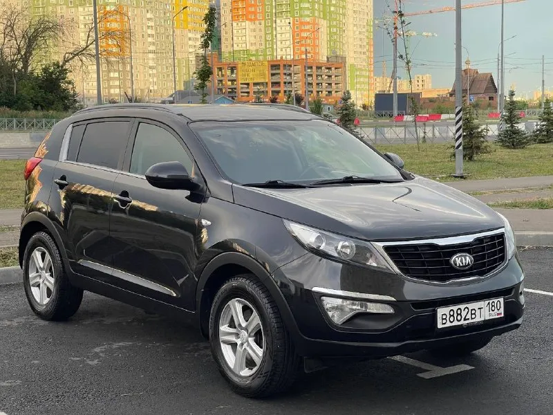 🔥Kia sportage рестайлинг 🔥
В шикарном состоянии!
✅Без дтп!
✅Без вторичного окраса!
✅Год выпуска 2014
✅Мотор 2.0
✅Бензиновый (атмосферный)
✅Коробка автомат 6 ступка
✅Пробег 242 тыс. Км.
✅Автотека зелёная
✅Двигатель(гильзован) работает превосходно без постороннего шума! (и на холодную и на горячую) - фотография - 3