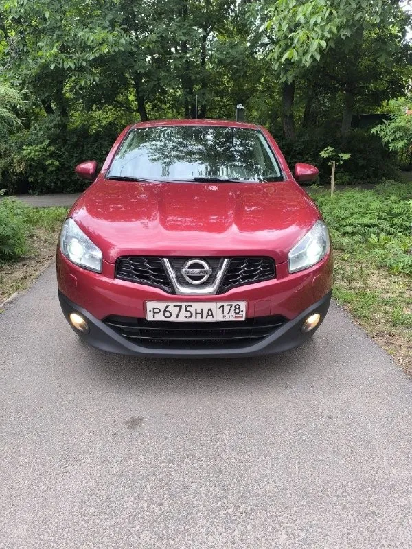 Продам ниссан кашкай 2013 года. Обьем 2 литра бензин. Пробег 210т. Коробка вариатор(без нареканий)кузов весь ровный, без гнили и прочего. Все стекла родные. Зеленая автотека. Хорошая комплектация полный привод, стеклоподьемники, подогрев сидений, круиз-контроль, климат-контроль, мультируль, задний парктроник, гур, датчик света, дождя. Складывание зеркал, омыватель фар. Центральный замок, сигнализация. В комплекте зимняя резина,2 ключа. Авто в отличном состоянии, обслужено, без вложений. Документы переоформление без проблем. Осмотр город стаханов. Цена 1млн.160т. Торг у капота

Контакты:
+79591719271 - фотография - 1