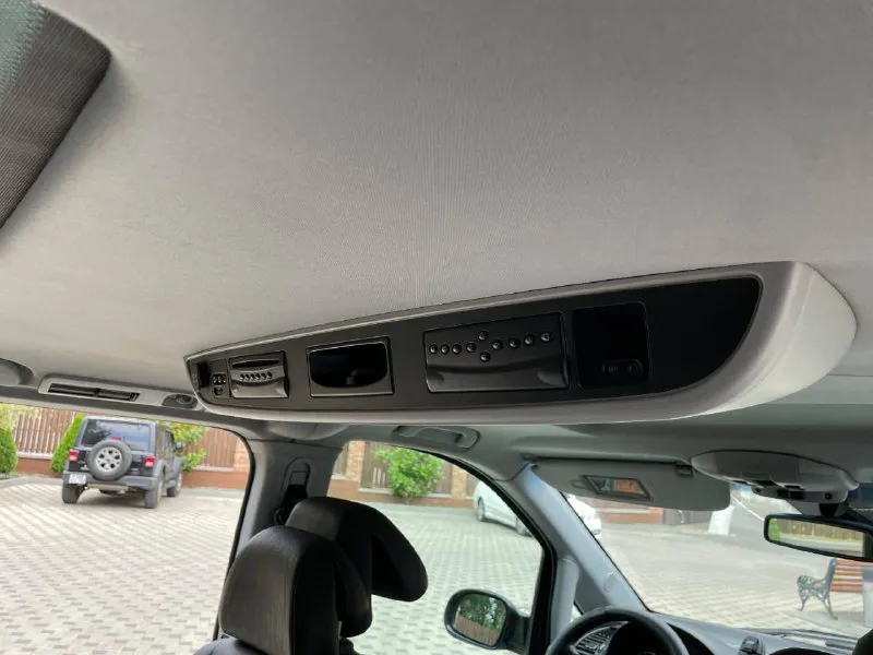 Mercedes benz viano 3.5 4matic. год 2008 коробка передач автомат. пробег 268 тысяч. автомобиль в прекрасном состоянии без гнили и ржавчины не битый все как на фото по технической части все в идеале не требует не каких вложений все работает в штатном режиме. с документами полный порядок. цена 1🍋840. торг возможен реальному покупателю. телефон +79097696005 +79495806290 - фотография - 10