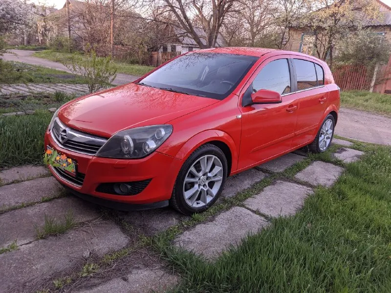 В продажа opel астра h 2008 г. в отличном состоянии, двигатель 1.8 140 л. с. пробег 230 тыс. кпп мех... - фотография