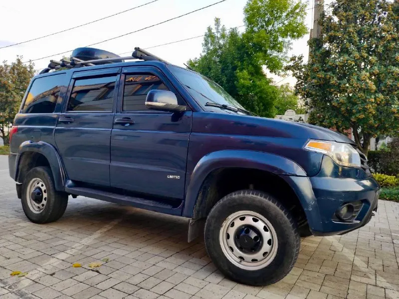 Уаз патриот год: 2015 дополнительная информация: мотор 409 2.7/128лс. 5мкпп. технически и косметичес... - фотография