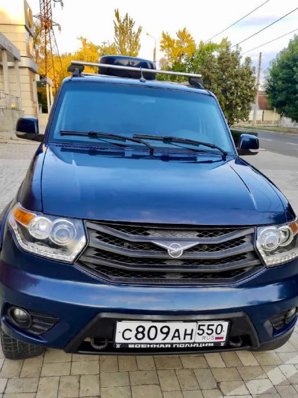 Уаз патриот год: 2015 дополнительная информация: мотор 409 2.7/128лс. 5мкпп. технически и косметически в отличном состоянии. без коррозии и аварий, автомобиль обработан. кондиционер, две печки, хорошая мультимедиа, подогрев сидений, привод и подогрев зеркал. машина в отличном состоянии, ничего обслуживать и делать не нужно. зеленая автотека, без аварий осмотр донецк, калининский цена: 685 т. руб. торг +7(949)77-101-77 📞 звоните: +7(949)7710177 - фотография - 4