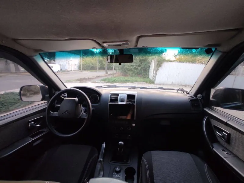 Уаз патриот год: 2015 дополнительная информация: мотор 409 2.7/128лс. 5мкпп. технически и косметически в отличном состоянии. без коррозии и аварий, автомобиль обработан. кондиционер, две печки, хорошая мультимедиа, подогрев сидений, привод и подогрев зеркал. машина в отличном состоянии, ничего обслуживать и делать не нужно. зеленая автотека, без аварий осмотр донецк, калининский цена: 685 т. руб. торг +7(949)77-101-77 📞 звоните: +7(949)7710177 - фотография - 6