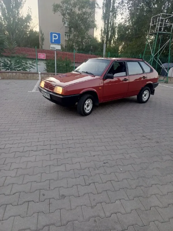 Продам ваз 2109. в хорошим состоянии 1.5 работает как часики. коробка-пятиступка. переключай отлично, не выбивает. авто без вложений в достойном состоянии. новая резина. приятный салон. музыка. автомобиль полностью обслужен. любой вид оформления. остальные вопросы по телефону. цена. 160. торг. донецк. + 7 (949). 560-91-17. 📞 звоните: +7(949)5609117 - фотография - 7