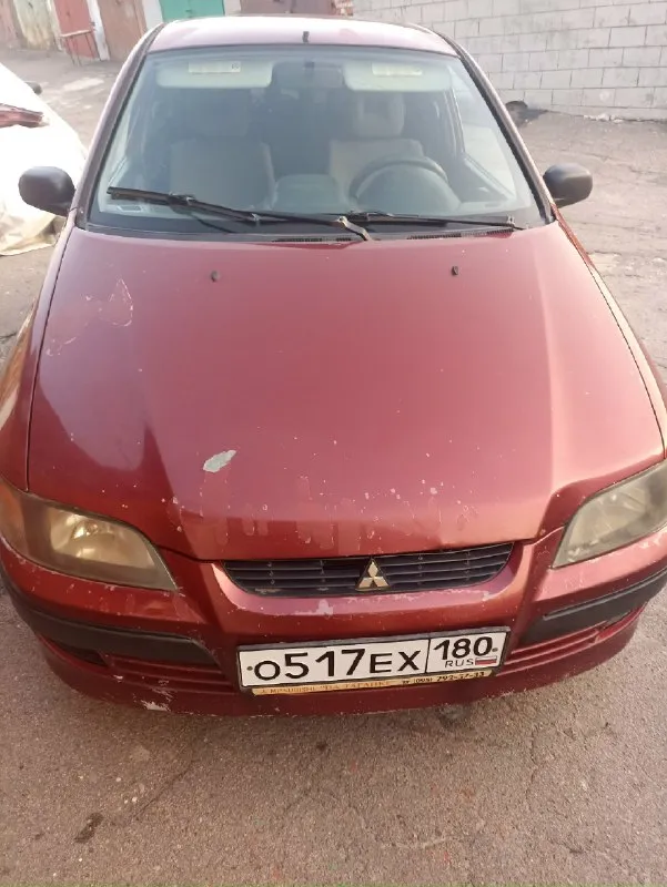 Продам - мицубиси спейс стар 2004 г. в. полез лак, рыжики, вмятинки, царапинки - присутствуют. хорошее соотношение - двс1.6 и мех кпп. очень вместительный багажник и раскладные сиденья. кондёр, г/у руля, пер. стеклоподъемники, абс, подушки, сигнализация, ц/з, эл. зеркала, резина 15, тонировка. задние тормоза заглушены. подушки горят - подрулевой шлейф. обычная рабочая машина. идеала не ждите. комплект зимней резины " бриджстоун " на 14 железных дисках. отдам кое-какие новые запчасти. машина на сыне, переоформление в мрэо. цена 290000р. донецк. +79494190404 максим. 👤 максим подгорный 📞 звоните: +7(949)4190404 - фотография - 2