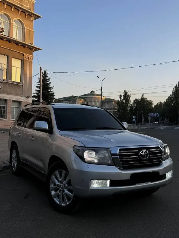 Продам toyota land cruiser 200 2010 года выпуска ❗️цена для быстрого покупателя 2.500.000 ₽❗️ автомо... - фотография