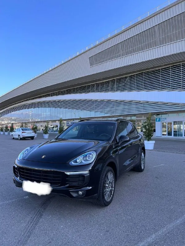Номер телефона +79493330955 в продаже роrschе саyеnne 958 рeстайлинг 2016год с самым надежным двигателем 3.6 (чугунный блок) без задиров пробег оригинальный 108 000км коробка передач 8- ступенчатый автомат ( aisin) в изумительном состоянии два ключа обслужен полностью кузов покрыт керамикой в хорошей комплектации адаптивный ксенон климат контроль круиз контроль мультируль датчик света, дождя, датчики давления шинах слепые зоны auto hold камера заднего вида кожаный салон электрические сидения (памяти, вентиляция, подогревы) панорама часы на торпеде музыка bose проверка приветствуется на любом вашем сто telegram - фотография - 3