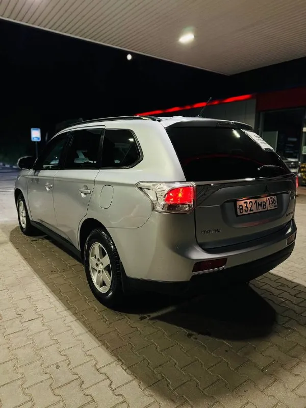 ❗️❗️❗️срочно❗️❗️❗️ mitsubishi outlander 2012 г. в. ✅двигатель 2.4 ✅коробка вариатор ✅авто в хорошем состоянии. ✅кожаный салон, электрорегулировки сидений, мультируль, подогревы сидений, мультимедиа, камера заднего вида, круиз контроль, датчик дождя, света. цена 1150000т. р. 📞📞☎️+79494009366 📲 tg: влад 📞 звоните: +7(949)4009366 - фотография - 4