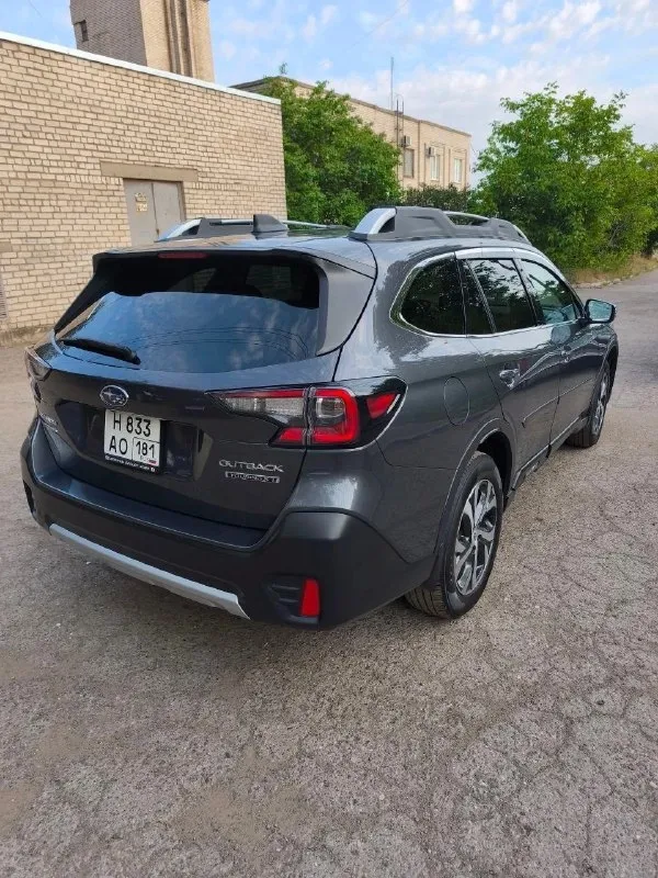 Выпуск 12/2020, по вин 2021 4s4btgpd8m3158393 не бита, в родном окрасе. полностью обслужена, все регламенты соблюдены. два комплекта резины, два комплекта ковриков. топовая комплектация touring xt - двигатель 2,4 турбо- 264 л/с комфорт: задняя и передняя камеры; усилитель руля; бортовой компьютер; память боковых зеркал; двухзонный климат-контроль; запуск двигателя с кнопки; система доступа без ключа; электроскладывание зеркал; адаптивный круиз-контроль; регулировка руля по вылету и высоте; дистанционный запуск двигателя; электропривод крышки багажника; задние и передние электростеклоподъёмники; открытие багажника без помощи рук; многофункциональное рулевое колесо; подрулевые лепестки переключения передач. обзор: датчик света; датчик дождя; светодиодные фары; дневные ходовые огни; противотуманные фары; система адаптивного освещения; система управления дальним светом; самозатемняющееся зеркало заднего вида. салон: люк; кожа (материал салона); подогрев задних сидений; памят 📞 звоните: +7(959)2983333 - фотография - 4