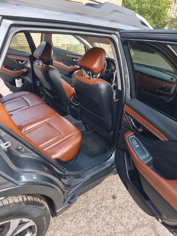 Выпуск 12/2020, по вин 2021 4s4btgpd8m3158393 не бита, в родном окрасе. полностью обслужена, все регламенты соблюдены. два комплекта резины, два комплекта ковриков. топовая комплектация touring xt - двигатель 2,4 турбо- 264 л/с комфорт: задняя и передняя камеры; усилитель руля; бортовой компьютер; память боковых зеркал; двухзонный климат-контроль; запуск двигателя с кнопки; система доступа без ключа; электроскладывание зеркал; адаптивный круиз-контроль; регулировка руля по вылету и высоте; дистанционный запуск двигателя; электропривод крышки багажника; задние и передние электростеклоподъёмники; открытие багажника без помощи рук; многофункциональное рулевое колесо; подрулевые лепестки переключения передач. обзор: датчик света; датчик дождя; светодиодные фары; дневные ходовые огни; противотуманные фары; система адаптивного освещения; система управления дальним светом; самозатемняющееся зеркало заднего вида. салон: люк; кожа (материал салона); подогрев задних сидений; памят 📞 звоните: +7(959)2983333 - фотография - 7