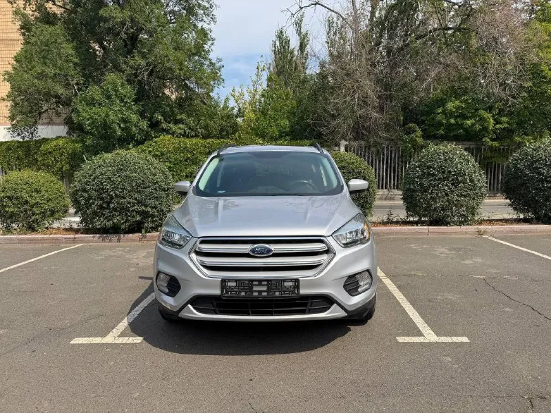 Ford escape, 2017, 1.5 (179 л. с.) автомат. 134000км. отличный автомобиль на обычном автомате, не робот. хорошая комплектация, климат контроль 2-х зонный, электрорегулировка и подогрев передних сидений, датчик дождя, датчик света, люк + панорамная крыша, мультимедийная система с камерой заднего вида. 1fmcu0gd1jua40796. возможен оформление в кредит. возможен обмен. более детально по телефону. цена - 1.600.000 р. +79493890604 - фотография - 6