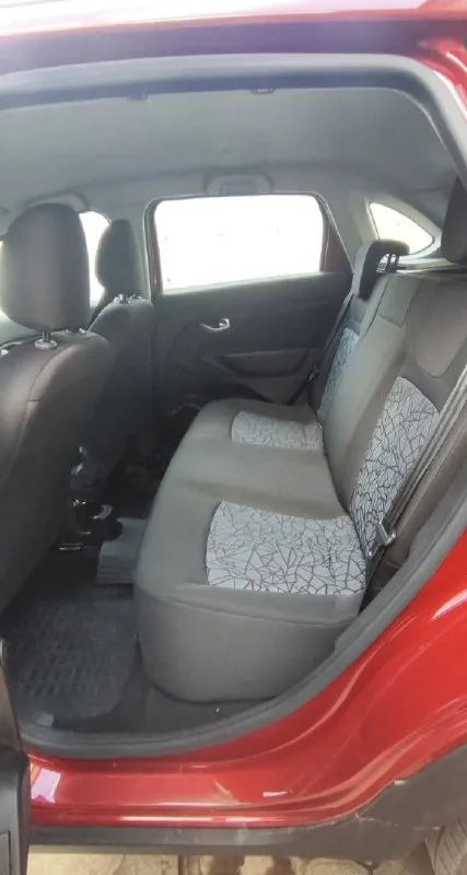 Lada xray cross, 2021 автоматическая коробка, бензин, 1,6л. передний привод, пробег - 70 км. машина в хорошем состоянии, небитая, мотор коробка ниссан, салон целый, чистый, стоит головное устройство с apple car play и android auto, камера заднего вида, сигнализация цена: 1500000 руб звоните +79493354459 - фотография - 9