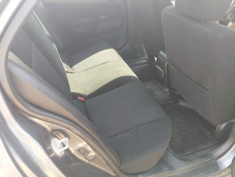 Продам mitsubishi лансер 9.2006г. р объем 1.6.на механике. пробег 193т. км. установлен газ евро 4. резина лето новая, зима на штамповках. обесшумлена, днище и пороги не гнелые. климат контроль. цена 400т. р+торг телефон+7949 403 23 41. авто находится в енакиево. 📞 звоните: +7(949)4032341 - фотография - 6