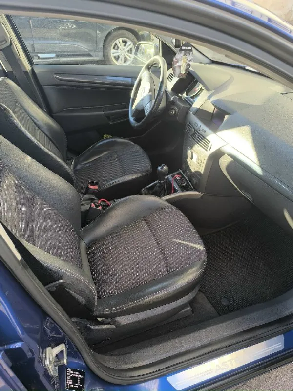 Продам opel astra h 2004г. 1.8 бензин механика цена 470000₽ донецк +79493615589 📞 звоните: +7(949)3615589 - фотография - 8