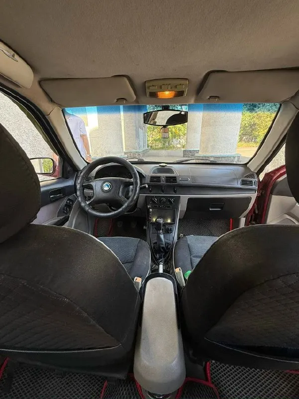 Продам geely ck1 2007 год мотор 1.5 gl, масло не ест, не троит, работает на 5+ 4 эсп, кондиционер, гур, электрическая регулировка зеркал, автоблокировка дверей при движении, abs+ebd стоит газ евро-4,вписанный, всё работает без нареканий по ходовой 4/5. по кузову есть вмятины, помят капот(открылся при движении, забыли закрыть ), зацепило крышу рыжиков толком нет, днище всё живое, любые проверки. по документам всё в порядке, переоформление в мрэо без проблем. цена: 250.000 рублей осмотр макеевка писать в лс, либо по номеру +79493353071 📞 звоните: +7(949)3353071 - фотография - 6