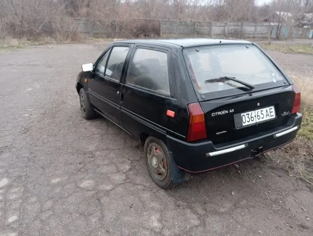Продам, citroen 1995 года. объем двигателя 1.1 160 тысяч родного пробега. машина в хорошем состоянии. сел поехал. переоформление без проблем, на 180 учёт без отчуждения. 120 тысяч рублей. торг +79494620860 📞 звоните: +7(949)4620860 - фотография - 2