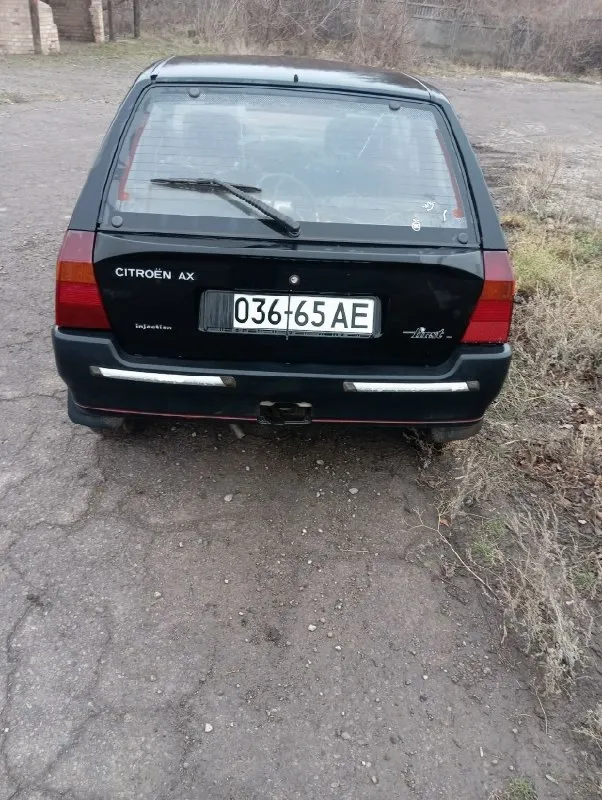 Продам, citroen 1995 года. объем двигателя 1.1 160 тысяч родного пробега. машина в хорошем состоянии. сел поехал. переоформление без проблем, на 180 учёт без отчуждения. 120 тысяч рублей. торг +79494620860 📞 звоните: +7(949)4620860 - фотография - 3