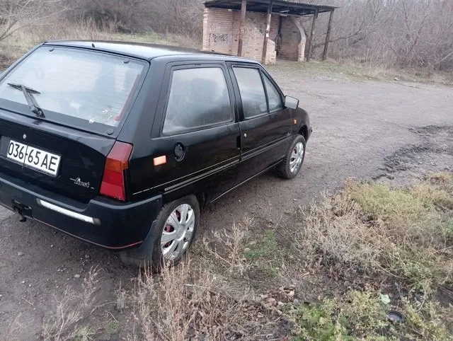 Продам, citroen 1995 года. объем двигателя 1.1 160 тысяч родного пробега. машина в хорошем состоянии. сел поехал. переоформление без проблем, на 180 учёт без отчуждения. 120 тысяч рублей. торг +79494620860 📞 звоните: +7(949)4620860 - фотография - 4