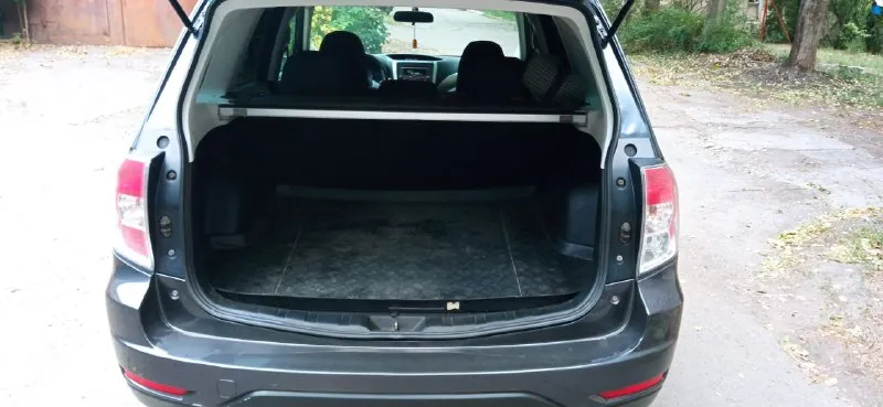 Продам subaru форестер sh 2008 года выпуска пробег 253000 км пробег реальный. автомобиль в отличном состоянии полностью обслужен, я один владелец документы в порядке, штрафов и ограничений нет. хороший и надёжный автомобиль : постоянный полный привод, кпп механика есть пониженная передача, система курсовой стабилизации, независимая подвеска, электростеклоподъемники 4, круиз контроль, мультируль с управлением аудио системой и круизом магнитола на 6 дисков, сигнализация с обратной связью, климат контроль, подогрев сидений перед и зад, гур, легкосплавные диски r17. цена 1350000 руб. т. +79493207313 александр. 📞 +7(949)3207313 📞 звоните: +7(949)3207313 - фотография - 6