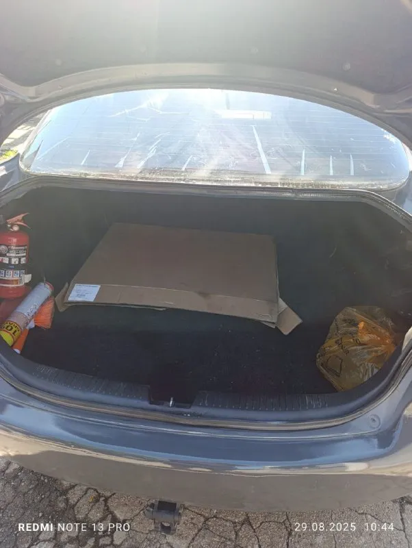 Мазда 6 в цвете шторм-грей 1.8/мкпп/120л. с.машина в хорошем состоянии в 2021году пригнана из европы, сейчас 180 регион. комплектация с кондером, круиз-меню,4стеклоподъемника, рег. руля по высоте и по вылету и т п. , номера кузова читаются, дно и пороги в хорошем состоянии, по мотору нет ни одного потёка, коробка в отличном состоянии, ходовая часть поменялна(стойки, рычаги, наконечники и т п)гур не гудит. есть ошибка по лямде и абс, хотя тормоза поменяны и датчики подключены. ступичные подшипники заменены. ц/замок, сигнализация, остальное по тел: +79494511307 +79493787559 машина в донецке, ориентир донбасс арена. цена :427 тыс. рублей продажа-обмен(предлагайте с вашей доплатой)переоформление по желанию, машина на учёте, штрафов, запретов и ограничений нет, птс, стс, дкп - фотография - 9