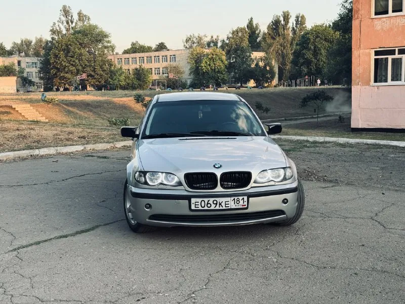 🚘 bmw e46 рестайлинг — стильный и бодрый авто! • двигатель — бензин: 2.0л (143 л. с). • коробка — механика. • привод — задний. • год выпуска — 2002г. • пробег — 387.000км. • топливо — бензин. • резина — michelin r16 (лето). 🎁 зима michelin на литых дисках в подарок! ✅ легендарный авто в отличном состоянии по хорошей цене: • салон максимально ухожен. • подкапотка, ходовая, кузов — без сюрпризов. • ни гнили, ни ржавчины. • масло не жрет, электрика и климат, работает идеально. • музыка, стеклоподъемники и т. д. функционируют "на ура"! 💲 цена: 870.000₽ 📍 находится: г. красный луч 📞 тел: +7 959 164 93 81 📱 telegram: @moveanway - фотография - 2
