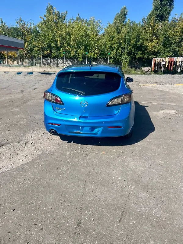 🚙mazda 3 2009г 1.5 механика( 150л. с) дизель хэтчбек птс 1 владелец 2 ключа работает идеально. коробка механика работает отлично. по подвеске никаких посторонних звуков, без вложений. комплект лето/зима шин на дисках r17. 💰700.000₽ 📞 +79493080600 - фотография - 5