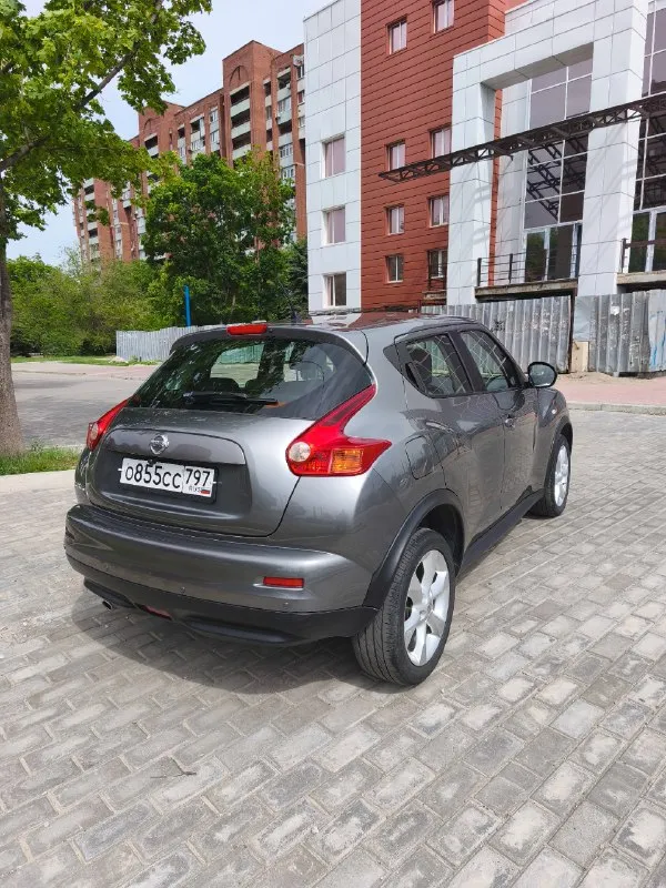 Nissan juke 2012 год двигатель 1.6 - вариатор пробег 110 тыс. км. автомобиль в отличном состоянии. оригинальное остекление, включая лобовое. в хорошей комплектации: климат контроль, обогрев передних сидений, круиз контроль, abs, магнитола teyes с камерой заднего вида, airbag, передние и задние парктроники выведены на магнитолу, сигнализация. 1.1 млн. руб +79591253516 📞 звоните: +7(959)1253516 - фотография - 6