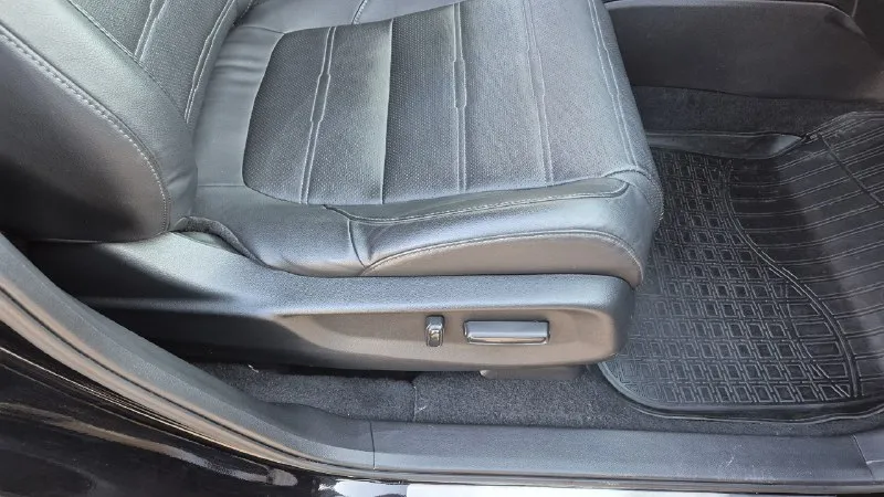 Honda cr v 2020 года - exl, продажа в сша 11.12.2020 подтвержденная документом,1.5 л. , полный привод, пробег 63900 км. оригинал! привезена для личного пользования, полнлстью растаможена, первая регистрация в рф. не бит ( заменен передний бампер, безопасность целая) не крашен, состояние отличное! установлена защита картера, капот фары в бронепленке, 4000 км. назад было проведено полное то ( замена масла в вариаторе, заднем редукторе, регулировка клапанов, замена масла в двигателе, масло менял каждые 7000 км. 0 w 20). 2600000 руб. торг +79493718174 владимир 📞 звоните: +7(949)3718174 - фотография - 10