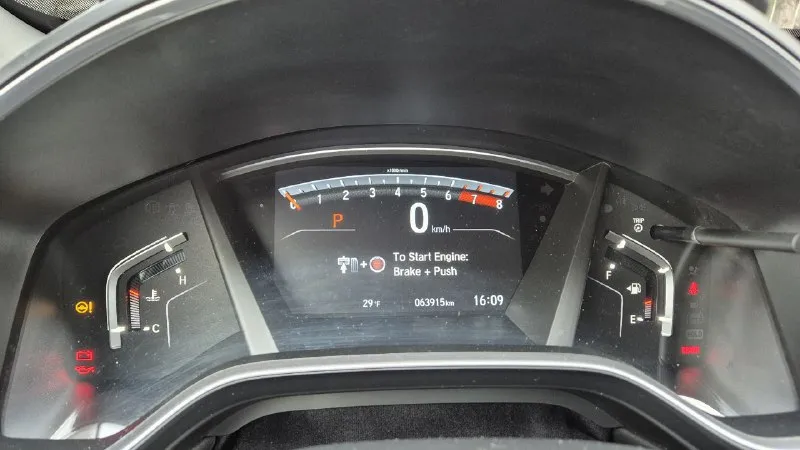 Honda cr v 2020 года - exl, продажа в сша 11.12.2020 подтвержденная документом,1.5 л. , полный привод, пробег 63900 км. оригинал! привезена для личного пользования, полнлстью растаможена, первая регистрация в рф. не бит ( заменен передний бампер, безопасность целая) не крашен, состояние отличное! установлена защита картера, капот фары в бронепленке, 4000 км. назад было проведено полное то ( замена масла в вариаторе, заднем редукторе, регулировка клапанов, замена масла в двигателе, масло менял каждые 7000 км. 0 w 20). 2600000 руб. торг +79493718174 владимир 📞 звоните: +7(949)3718174 - фотография - 7