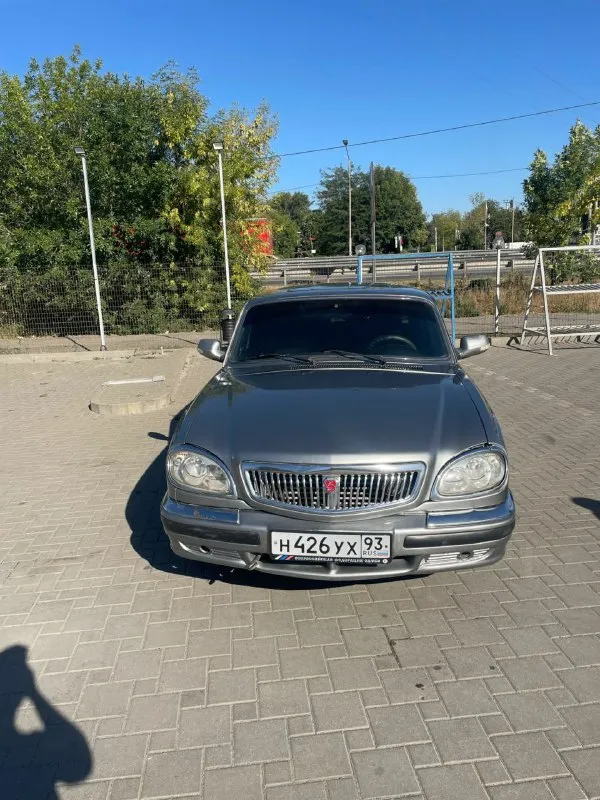 В продаже волга 31105.двигатель 405 после капиталки, едет бодро масло не ест. коробка на 4 не гудит... - фотография