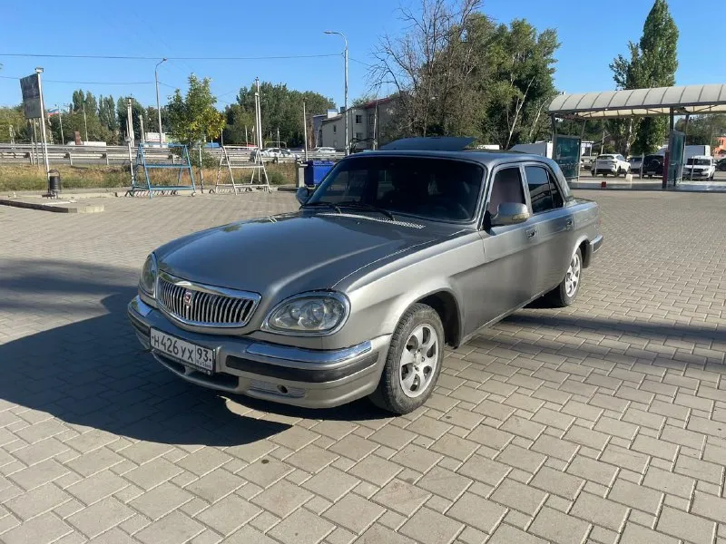 В продаже волга 31105.двигатель 405 после капиталки, едет бодро масло не ест. коробка на 4 не гудит не воет. кузов полностью после покраски блестит сияет. пороги живые и нанесена антикоррозийная обработка. дно живое, поддамкратники на месте. салон чистый аккуратный. установлено гбо. установлен люк, не течет. электростеклоподъемники все 4, по электрике все работает, диски всмпо, резина зимняя липучка еще в хорошем состоянии. 430000.торг +79490136854 тг: @danielkas - фотография - 10