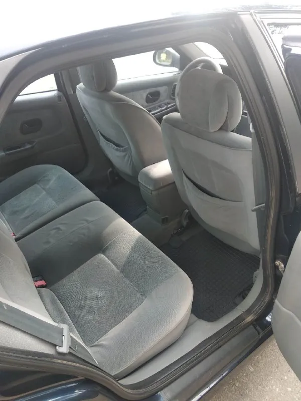 Продам renault лагуна. 1.8 16v. год выпуска 2001. климат. абс. электро зеркала. стеклоподъёмники. подогрев сидений. подушки безопасности. сигнализация. зимняя резина в комплекте. машина полностью обслужена и не требует вложений. цена 400000. т. +79493015122 📞 звоните: +7(949)3015122 - фотография - 2