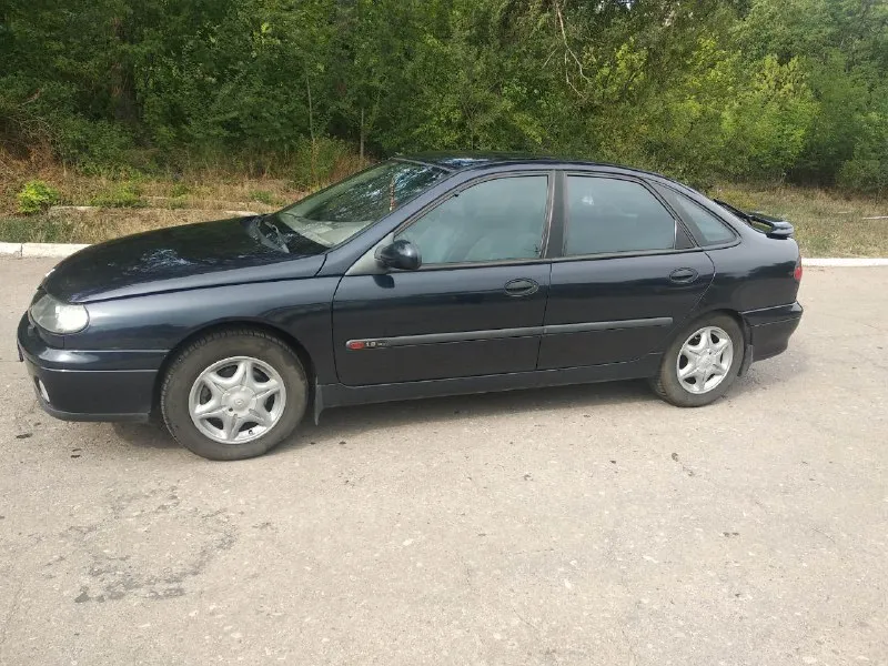 Продам renault лагуна. 1.8 16v. год выпуска 2001. климат. абс. электро зеркала. стеклоподъёмники. подогрев сидений. подушки безопасности. сигнализация. зимняя резина в комплекте. машина полностью обслужена и не требует вложений. цена 400000. т. +79493015122 📞 звоните: +7(949)3015122 - фотография - 8