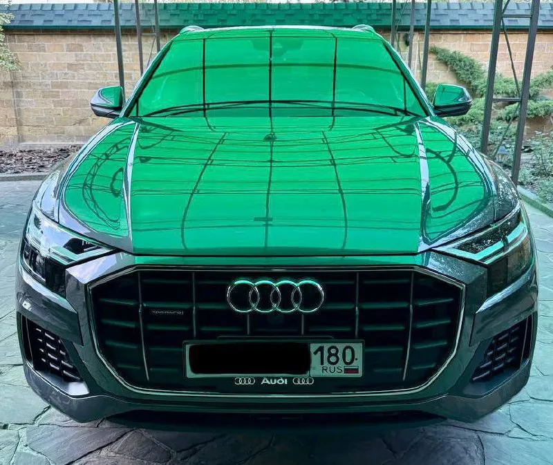 Номер телефона +79493330955 в продаже audi q8 2021год 3.0tfsi 340л. с quattro по состоянию новый автомобиль максимальная комплектация пробег 66тыс. км оригинальный коробка передач 8-ступенчатый автомат каждая единица кузова в заводской краске без каких либо моментов полностью вся обслужена автомобиль достойный вашего внимания telegram - фотография - 2
