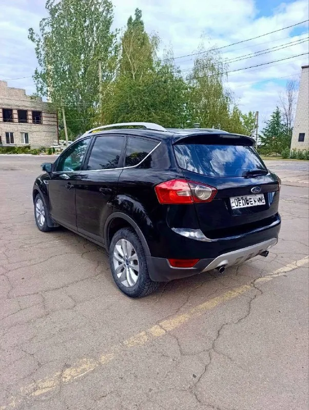 Ford kuga 2010год 2.0л турбо полный привод. двигатель на отлично. мкпп 6 ступка турбина новая и обслужена от а до я. ходовая не стучит и не гремит. по кузову все отлично. в машине работает полностью все. без ключевой доступ, подогрев лобового стекла, подогрев заднего стекла, abs, esp. осмотр г. молодогвардейск цена 820 000 руб. +7 959 809 02 67 📞 звоните: +7(959)8090267 - фотография - 4