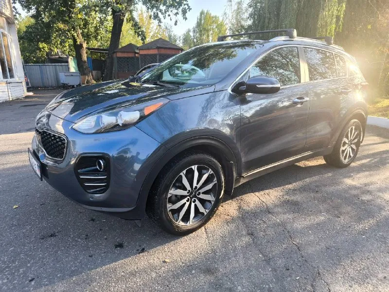 Автор: [ kia sportage 2.4л, ех premium package, 2016, пробег 77 тыщ миль актуальный!, двигатель новый (не контрактный а новый, на нем проехал 14 тыщ км всего), самая максимальная комплектация, полный привод, панорамная крыша, раздельный климат, вентиляция сидений, подогрев сидений и руля, мульти руль с алькантарой, датчики слепых зон, контроль удержания в полосе, круиз, датчик аварийного сближения, камера заднего вида, система "умная задняя дверь", автоматический ближний свет, автоматический дальний свет, безключевой доступ, кнопка старт стоп, кожаный салон, музыка с завода harman kardon со встроенным сабвуфер, светодиодный свет, светодиодные задние фонари, два ключа, дистанционный автозавод цена 2.8 млн руб +79493660706 роман (telegram). . ❗❗❗наш телеграм канал [ бесплатное размещение за репост❗❗❗ 📞 звоните: +7(949)3660706 - фотография - 2