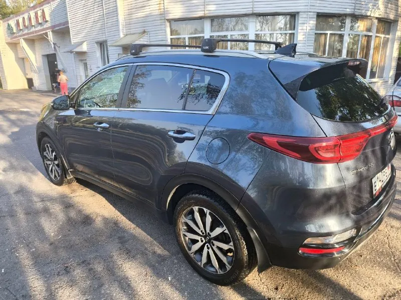 Автор: [ kia sportage 2.4л, ех premium package, 2016, пробег 77 тыщ миль актуальный!, двигатель новый (не контрактный а новый, на нем проехал 14 тыщ км всего), самая максимальная комплектация, полный привод, панорамная крыша, раздельный климат, вентиляция сидений, подогрев сидений и руля, мульти руль с алькантарой, датчики слепых зон, контроль удержания в полосе, круиз, датчик аварийного сближения, камера заднего вида, система "умная задняя дверь", автоматический ближний свет, автоматический дальний свет, безключевой доступ, кнопка старт стоп, кожаный салон, музыка с завода harman kardon со встроенным сабвуфер, светодиодный свет, светодиодные задние фонари, два ключа, дистанционный автозавод цена 2.8 млн руб +79493660706 роман (telegram). . ❗❗❗наш телеграм канал [ бесплатное размещение за репост❗❗❗ 📞 звоните: +7(949)3660706 - фотография - 4