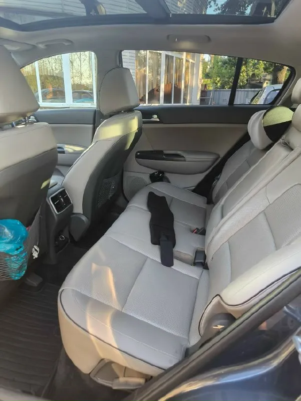 Автор: [ kia sportage 2.4л, ех premium package, 2016, пробег 77 тыщ миль актуальный!, двигатель новый (не контрактный а новый, на нем проехал 14 тыщ км всего), самая максимальная комплектация, полный привод, панорамная крыша, раздельный климат, вентиляция сидений, подогрев сидений и руля, мульти руль с алькантарой, датчики слепых зон, контроль удержания в полосе, круиз, датчик аварийного сближения, камера заднего вида, система "умная задняя дверь", автоматический ближний свет, автоматический дальний свет, безключевой доступ, кнопка старт стоп, кожаный салон, музыка с завода harman kardon со встроенным сабвуфер, светодиодный свет, светодиодные задние фонари, два ключа, дистанционный автозавод цена 2.8 млн руб +79493660706 роман (telegram). . ❗❗❗наш телеграм канал [ бесплатное размещение за репост❗❗❗ 📞 звоните: +7(949)3660706 - фотография - 9