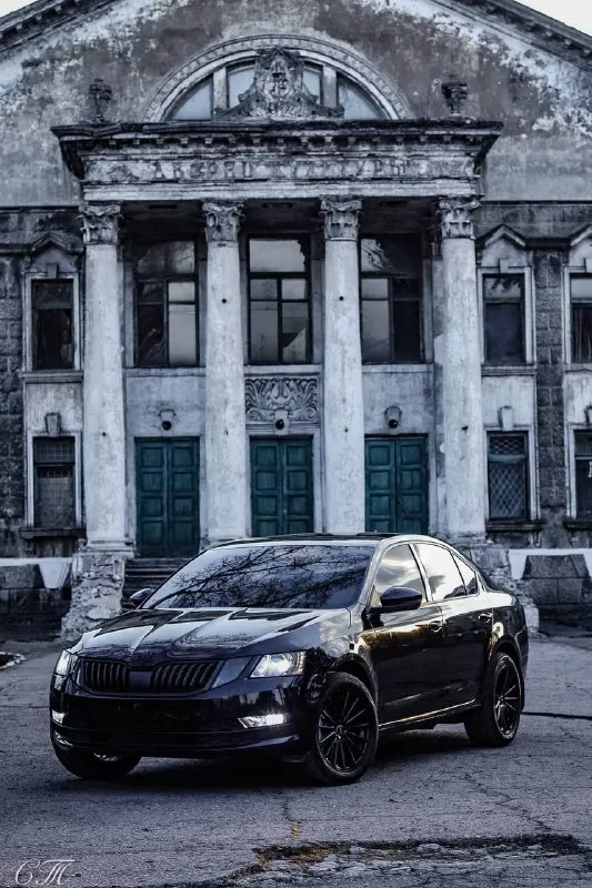 Продам skoda octavia a7, 1.6mpi, автомат 6ст, ноябрь 2017 г. в., пробег 183, без вложений, салон кожа с алькантарой, шумоизоляция (все кроме крыши, пола и арок), музыка усилитель динамики, акт. буфер, андроид магнитола 10.1 tyes. 1.6 🍋 енакиево, торг. доп вопросы по телефону 79493285024 📞 звоните: +7(949)3285024 - фотография - 3