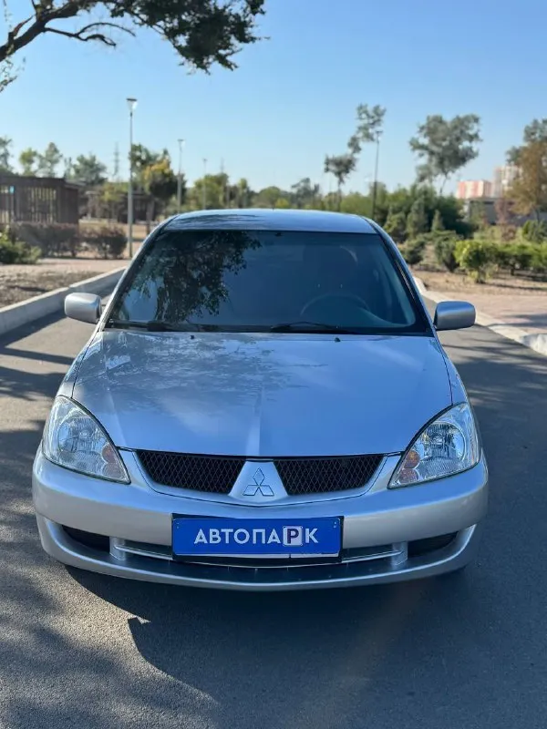 🇯🇵 mitsubishi lancer 9 rest 💰цена: 590 000р 🏢город: мариуполь 📅год выпуска: 2006 🧾пробег: 221 023 км. ⚙️двигатель: 1.6 ⛽топливо: газ/бензин ⚙️кпп: автомат 📞 телефон: +7-949-551-91-52 +7-989-263-55-56 +7-949-727-41-51 💾 описание: ✅ оснащен надежным двигателем 4g18 ✅ 3 владельца, птс оригинал ✅ установлено гбо ✅ кузов без коррозии и дтп, несколько косметических окрасов комплектация 👍: кондиционер ❄️, центральный замок, сигнализация, подогрев сидений, кожаный руль, полный электропакет, магнитола с вluеtооth. улица шевченко 269 ⚠️бесплатно доставим этот или другой автомобиль в донецк, макеевку, бердянск, мелитополь и другие города новых территорий после детального видеообзора со всевозможными диагностиками⚠️ 🏦 возможна продажа в кредит по двум документам. - фотография - 2