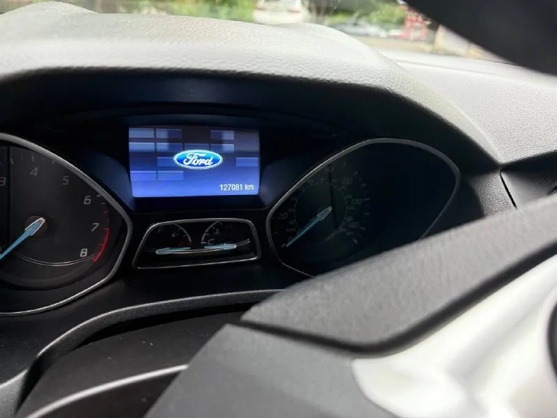 Форд фокус 3 ford focus iii 2014 г. 2 литра, акпп пробег 127 тыс. км донецк, ворошиловский цена – 850 тыс. руб. +7 949 300-02-72 - фотография - 3