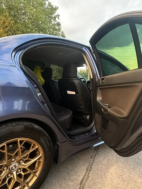 Продам mitsubishi lancer10 2010 год выпуска, мотор 2.0(150л. с.), механика пробег-167.000(родной, не скручен) бензин-газ( зарегистрирован) двигатель и коробка работают идеально! кузов в идеальном состоянии (кузов в заводском окрасе) комплектация: мульти руль, климат контроль, центральный замок, подогрев сидений, полный электро-пакет(4 стеклоподъемника), камера заднего вида, круиз контроль, электро регулировка зеркал,4 подушки безопасности машина местная была куплена в автосалоне нико два комплекта ключей, два комплекта колес цена соответствует состоянию машины, приезжайте смотрите и сами убедитесь, любые проверки на сто за ваш счет цена: 1.100.000.руб +79494335214 📞 звоните: +7(949)4335214 - фотография - 8