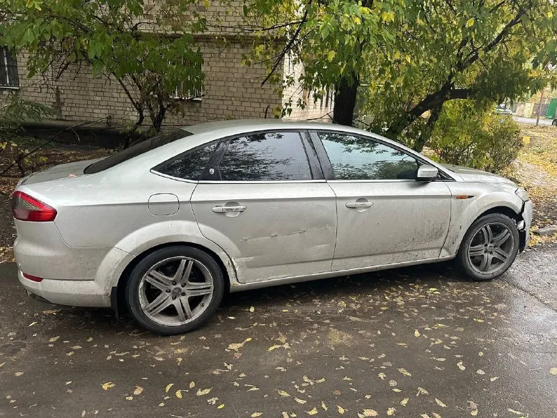 Автор: [ продам ford мондэо, 2008 г, новый двигатель 2,3. 200к пробега. коробка автомат. хорошая комплектация, кожаный салон, мульти руль, автозавод, заводиться с кнопки и т. д. ходовая вся новая кроме стоек( подстукивают). по кузову есть куда приложить руки( все на фото) не гнилая. цена: 415₽ + хороший торг. тел: +7 (949) 320-66-37 тг: @gftuimm. . ❗❗❗наш телеграм канал [ бесплатное размещение за репост❗❗❗ 📞 звоните: +7(949)3206637 - фотография - 2